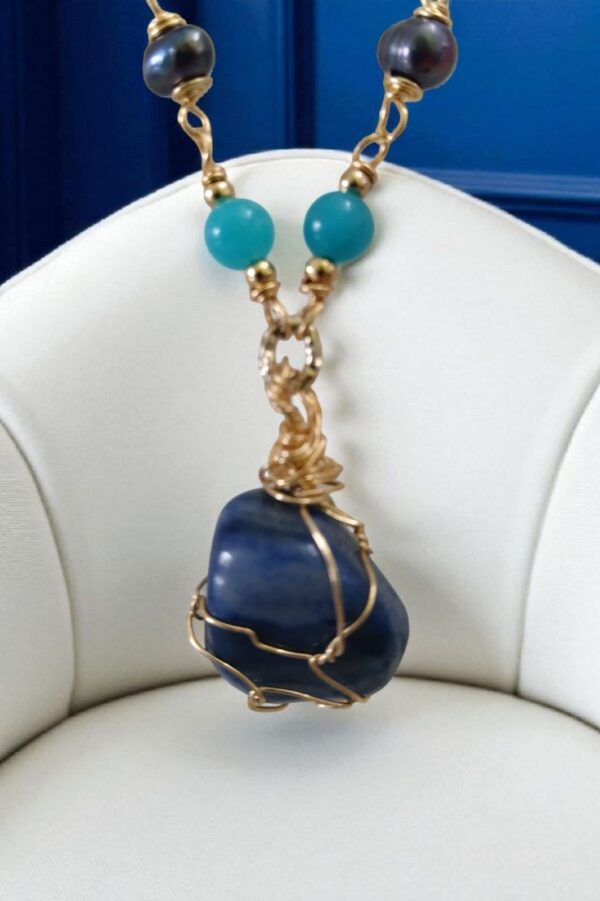 Collar Azul Profundo - Image 3